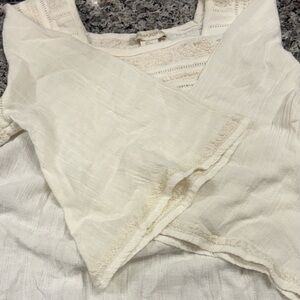 Women’s gauze top with bell sleeves, cream on cream